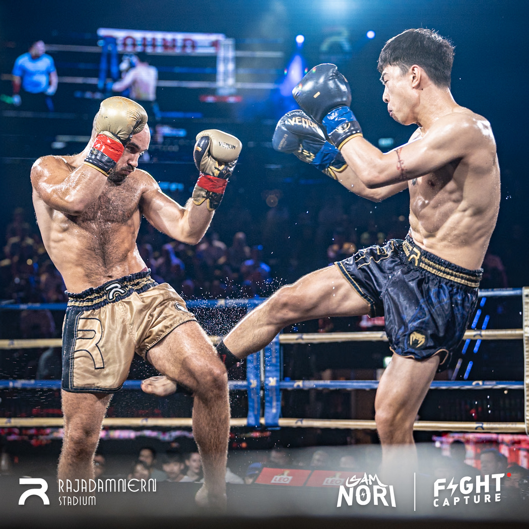 Devin Radianu fighting at Rajadamnern Stadium